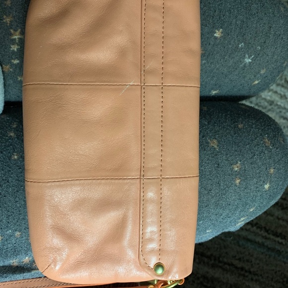 Coach wristlet with removable strap - Picture 2 of 6